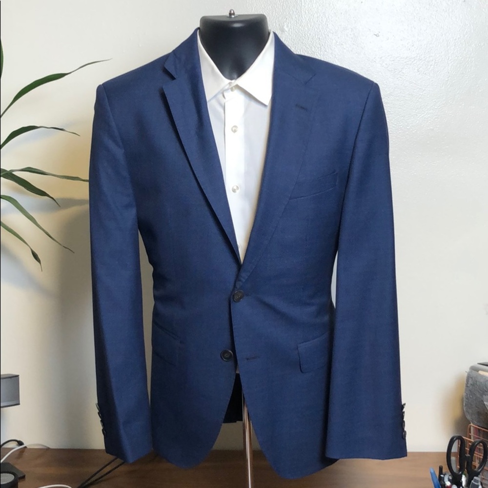 Hugo Boss Blue Full Suit 38R